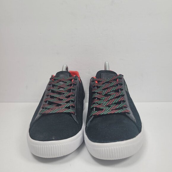 Puma Clyde Women's Black & Red Sneaker 365589-01 US Size 8.5 - Picture 3 of 8